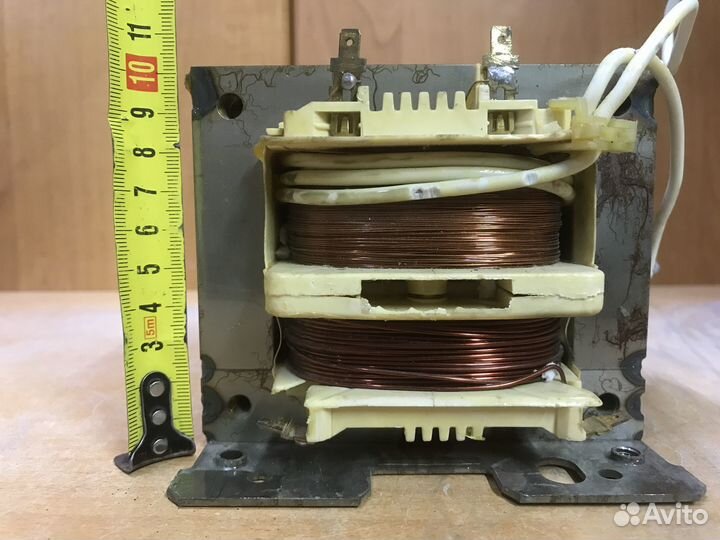 Трансформаторы от микроволновок,1000 Вт