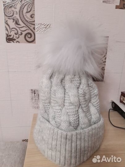 Шапка для девочки новая