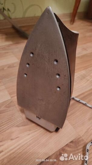 Утюги рабочий