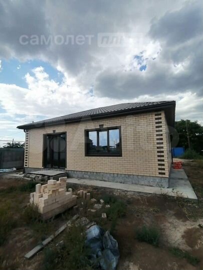 Дом 94 м² на участке 5 сот.