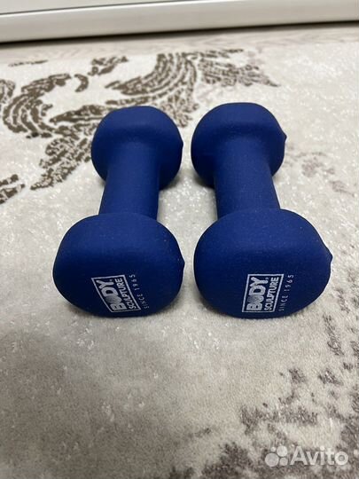 Гантели по 2 кг