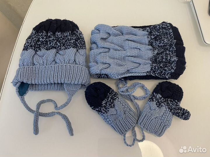 Шапка снуд варежки на веревочке