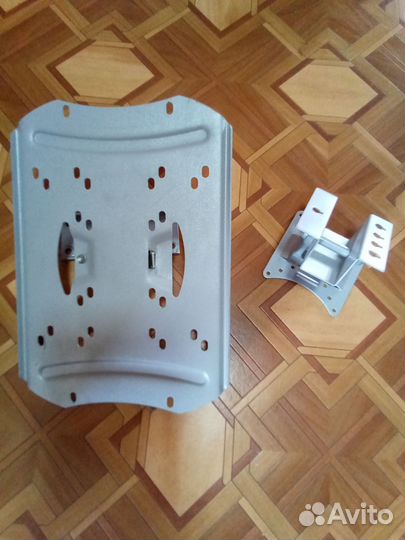 Кронштейн для телевизора