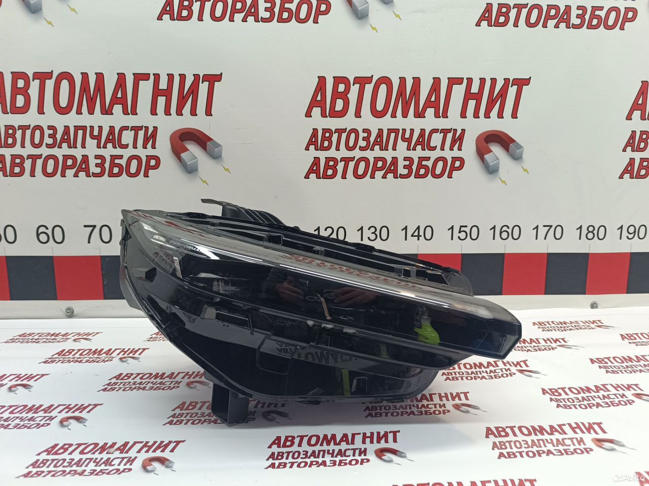 Фара передняя правая Exeed Exlantix ES