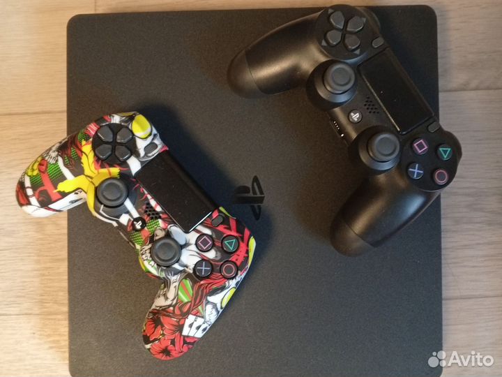 PS4 slim 1tb