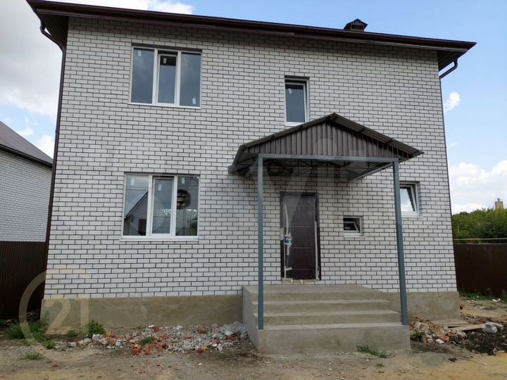 Коттедж 108,6 м² на участке 4,5 сот.