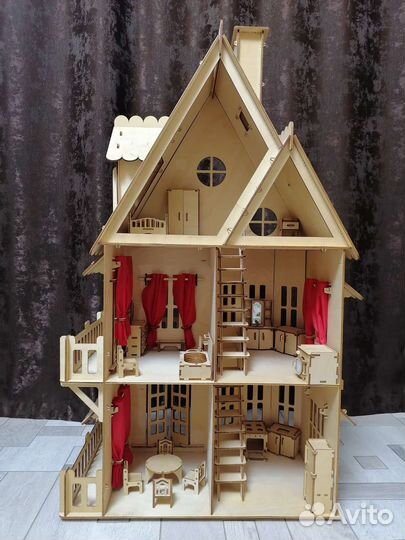 Домик кукольный с мебелью