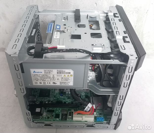 Сервер HP ProLiant MicroServer Gen8