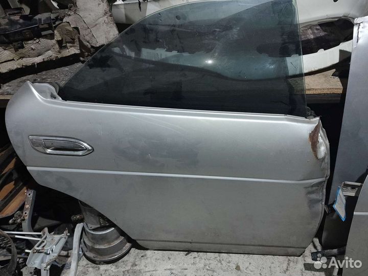 Задние двери nissan laurel