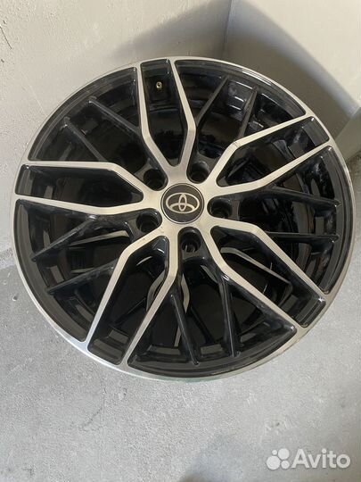 Литье диски r17 5x114 3