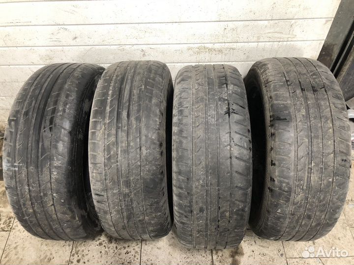 Dunlop SP Sport Maxx TT DSST 225/60 R17 99V