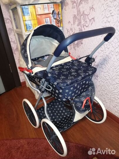 Коляска для кукол
