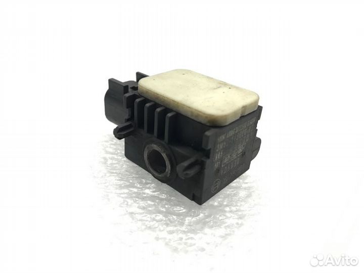 Датчик удара передний Ford Mondeo седан 2.3 2010