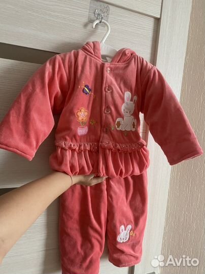 Теплый костюм для девочки