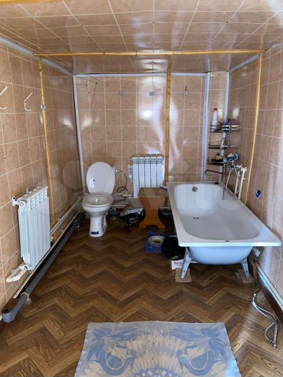 Дом 26,3 м² на участке 9,3 сот.