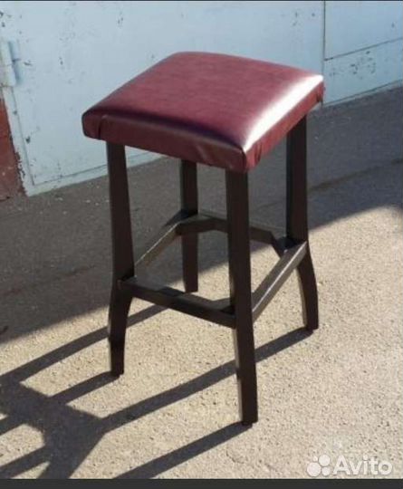 Перетяжка барных стульев