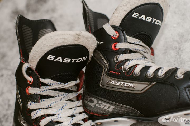 Коньки хоккейные р-р 1