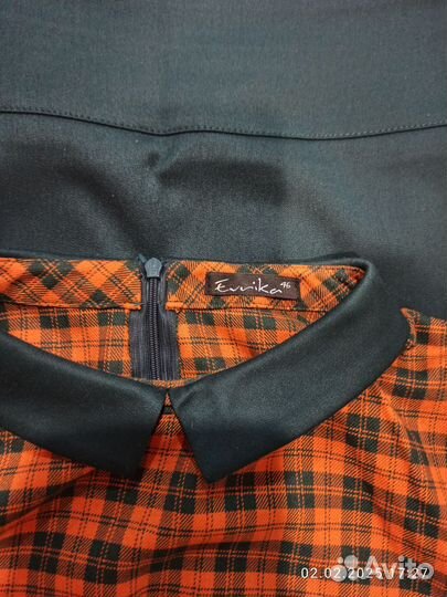 Костюм женский