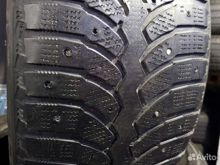 Bridgestone Blizzak Spike-01 225/50 R17