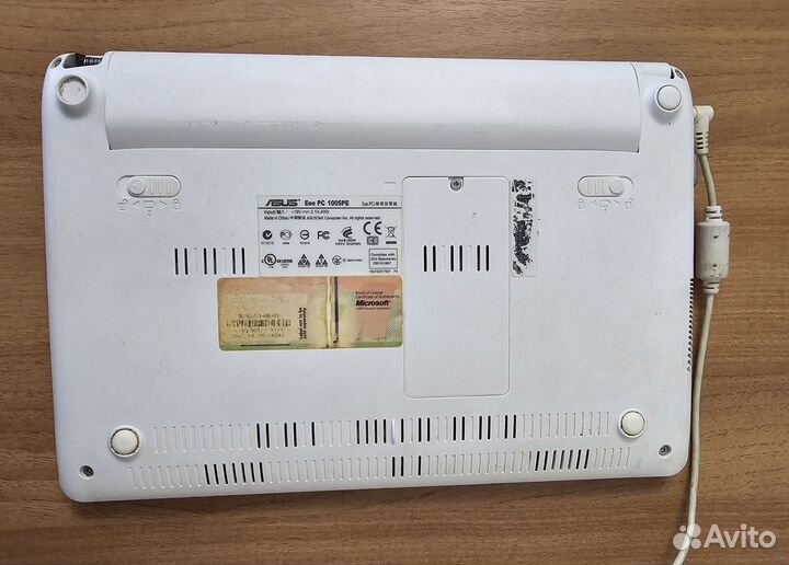 Нетбук asus EEE PC 1005PE