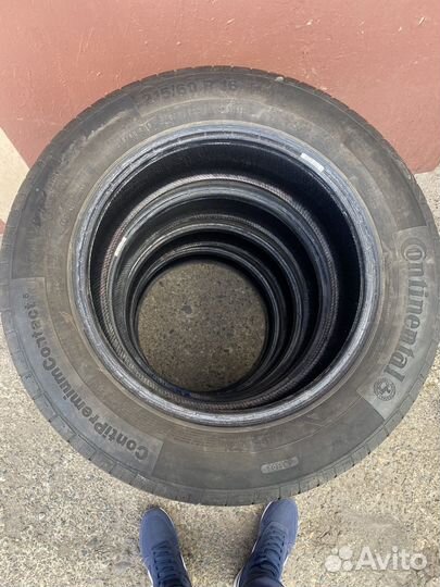 Continental ContiPremiumContact 5 215/60 R16