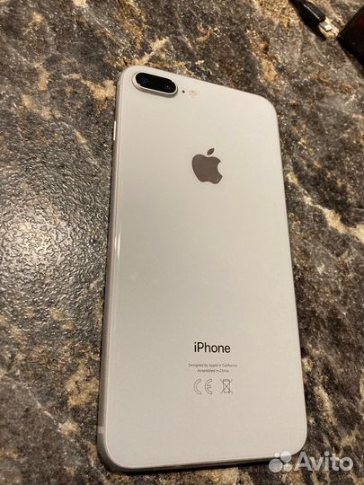 iPhone 8 plus 64 gb