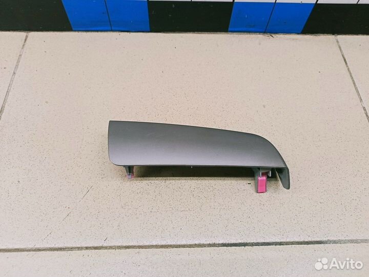 Накладка декоративная RAV 4 2013