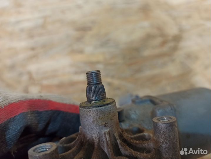 Моторчик дворников Toyota Corolla E150