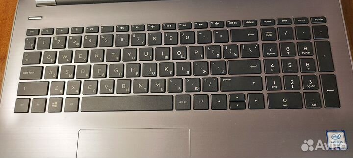15.6'' HP 250 G6, 256гб, Core i5-7200U, RAM 8гб