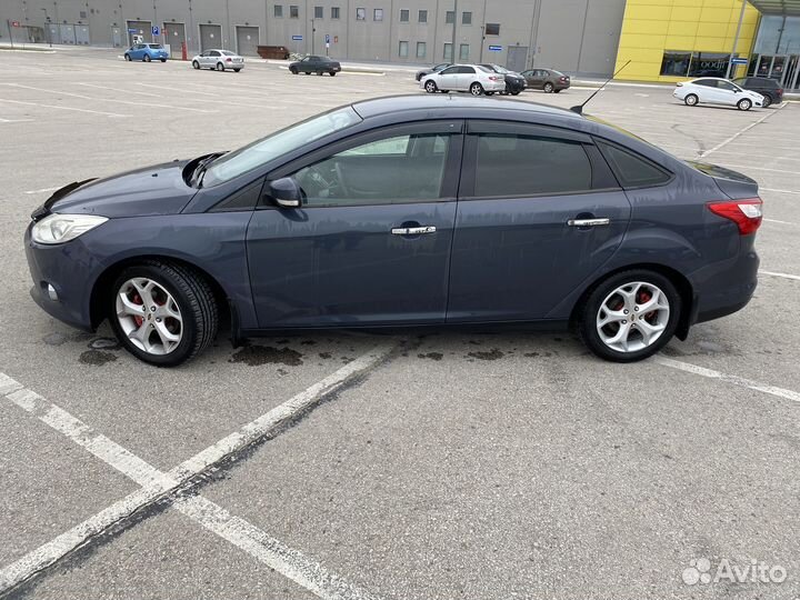 Ford Focus 1.6 МТ, 2011, 262 000 км