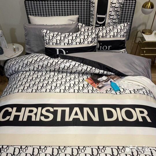 Постельное белье Christian Dior