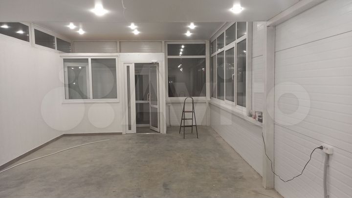 Свободного назначения, 200 м²