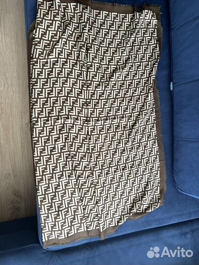 Палантин fendi новый