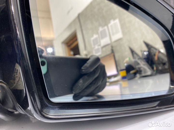 Зеркало правое Audi A6 C6 AUK 2006