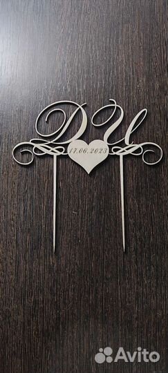 Топпер для свадебного торта