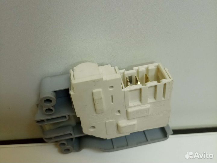 Замок блокировки люка Hotpoint-Arisron