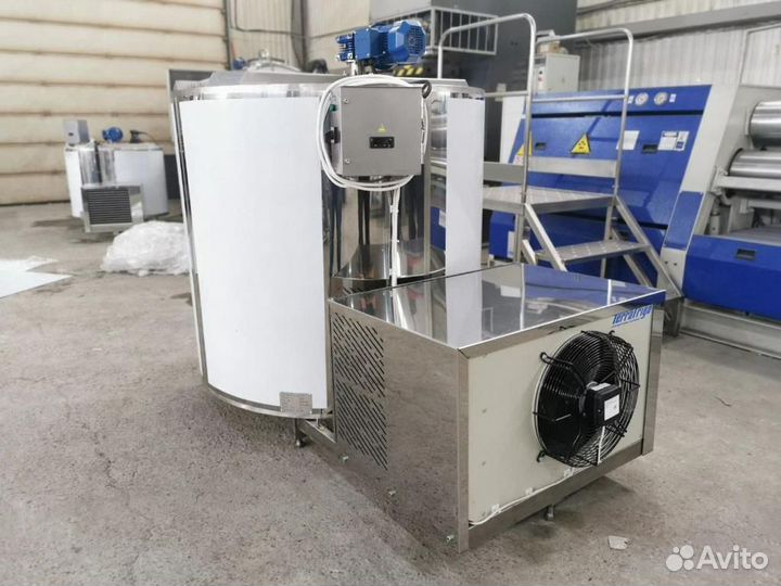 Охладитель молока на 1000 литров