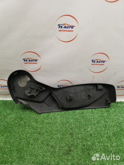 Накладка сиденья Ford Kuga 2 2.0 txma 2013