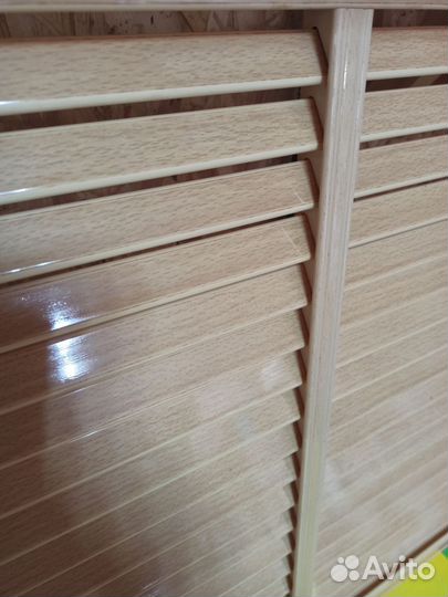 Экран для батареи пластиковый