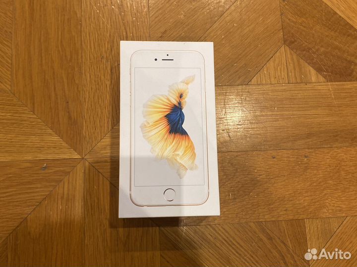 Телефон iPhone 6s