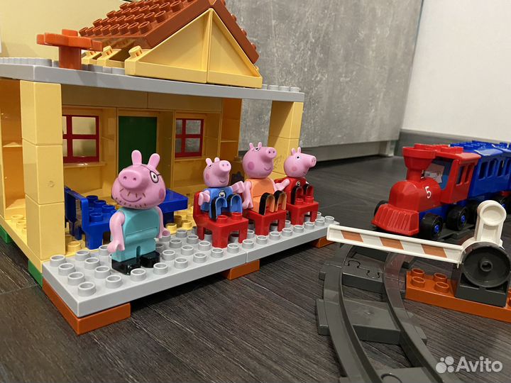 Поезд констркутор peppa playbig