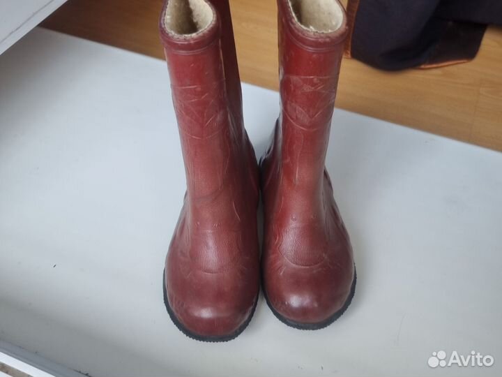 Детские резиновые сапоги 24 размер