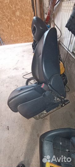 Продам сиденье в авто