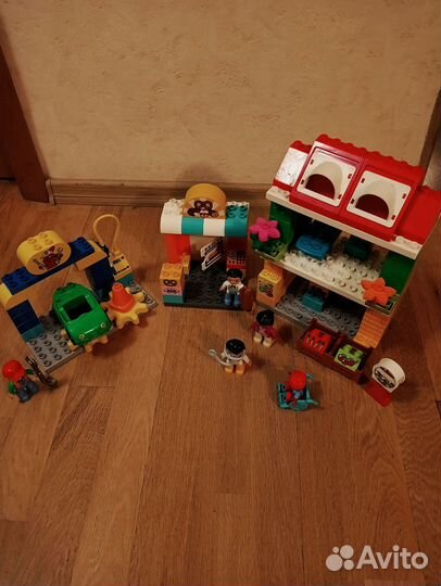 Лего дупло, Городская площадь, 10836