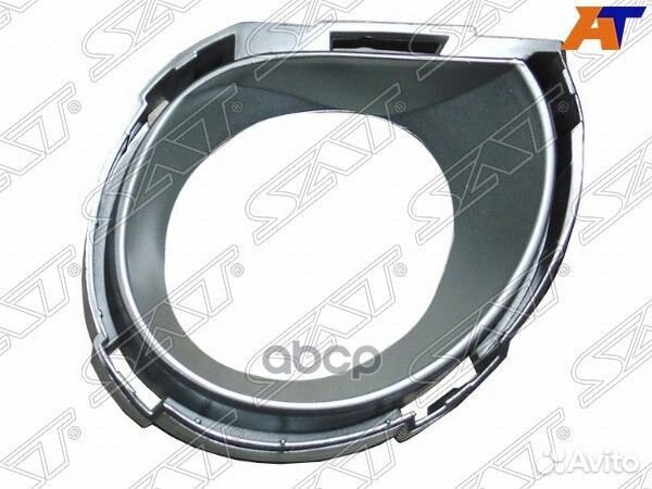 Окантовка оправы птф VW touareg 07-10 RH stvw61