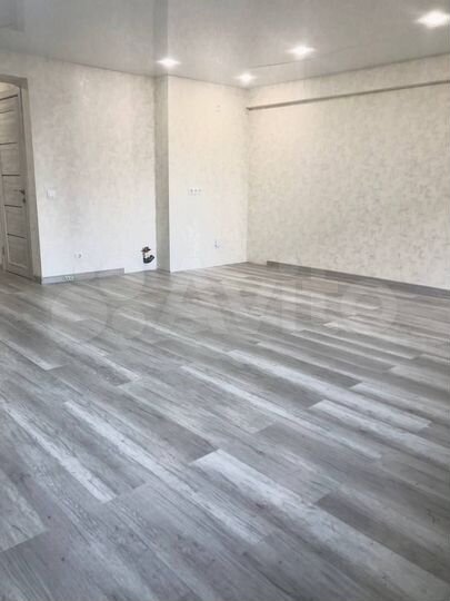 1-к. квартира, 43 м², 1/6 эт.