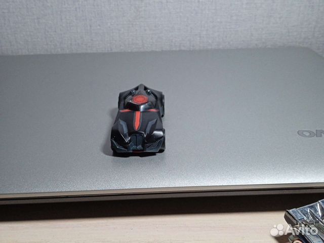 Hot wheels машинки и два мини набора