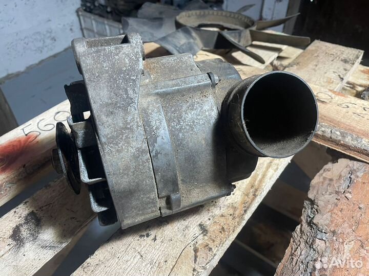 BMW E34 M20B20 Генератор