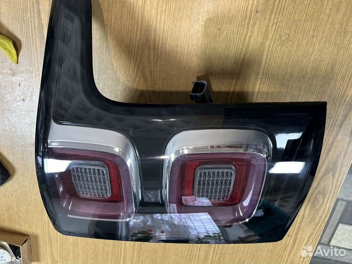 Фонарь правый range rover Vogue 4 (2017-2021)
