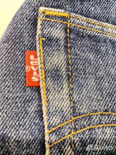 Джинсы levis